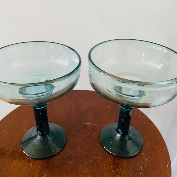 Pair (2) blown aqua blue-green recycled glass margarita glasses, Barware - Picture 4 of 5